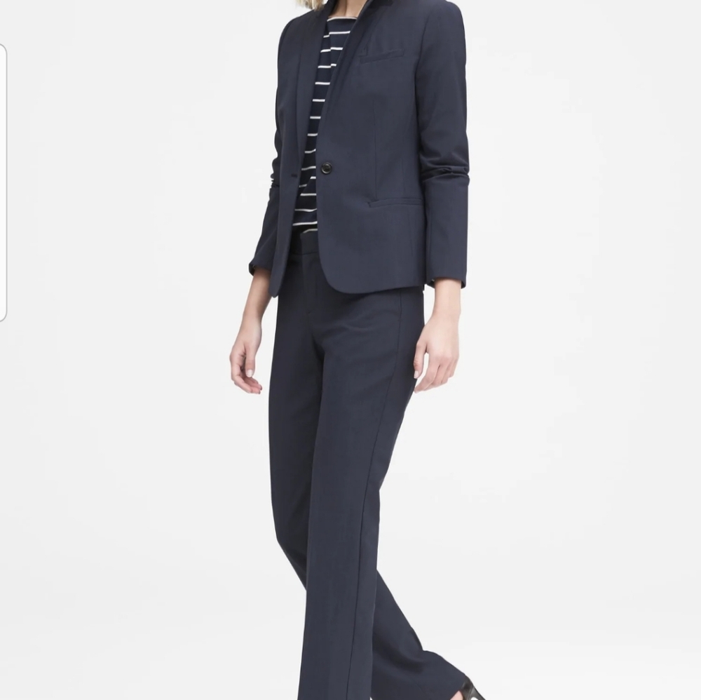 Banana republic navy suit